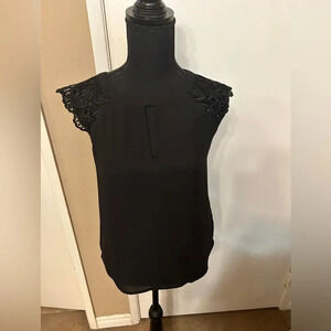 Express Black Lace Keyhole Top XS